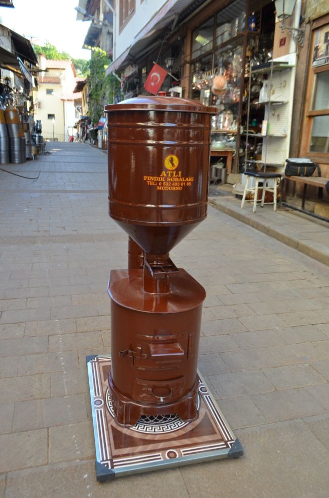 Atlı Pelet Sobaları - Otomatik Ateşlemeli & Fanlı Modern Pelet Sobası